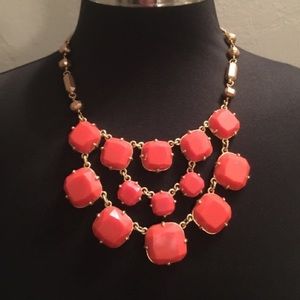 Stella & Dot Olivia bib necklace